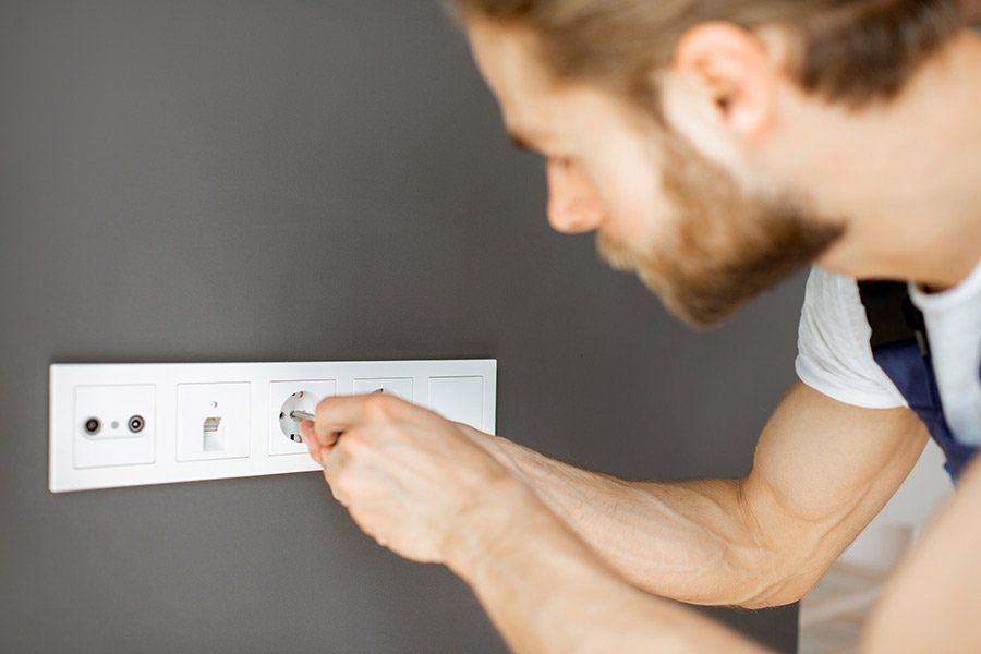 Travaux d'électricité