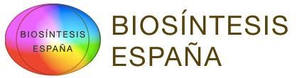 Un logotipo para Biosíntesis España con un círculo de color arcoíris.