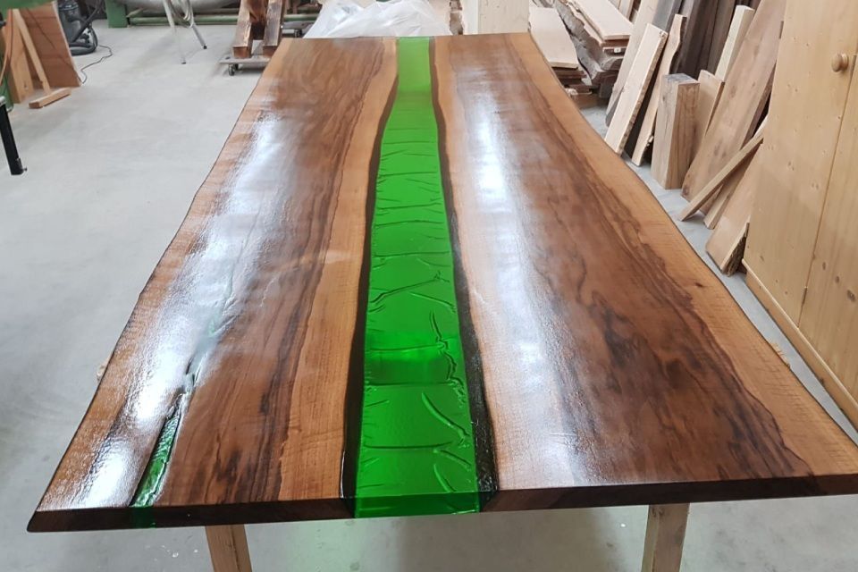 A. Fliri Arvenmöbel-Innenausbau