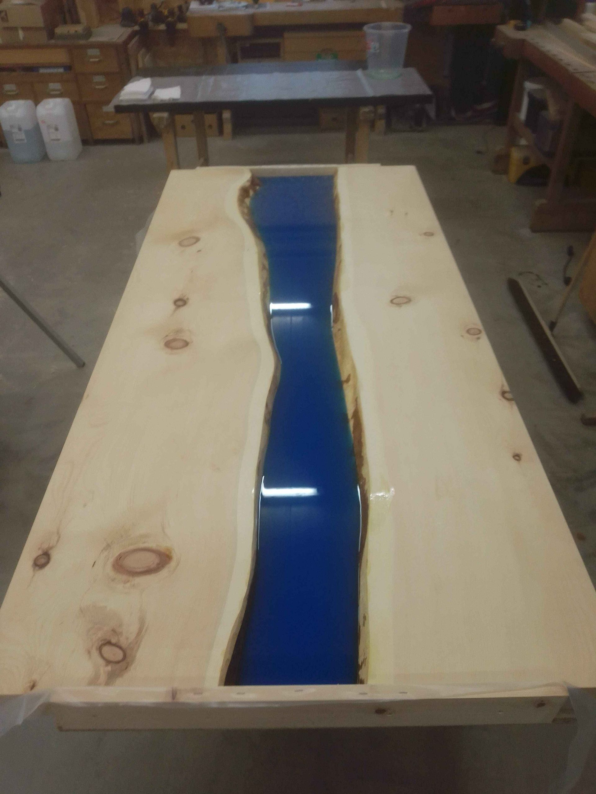 A. Fliri Arvenmöbel-Innenausbau