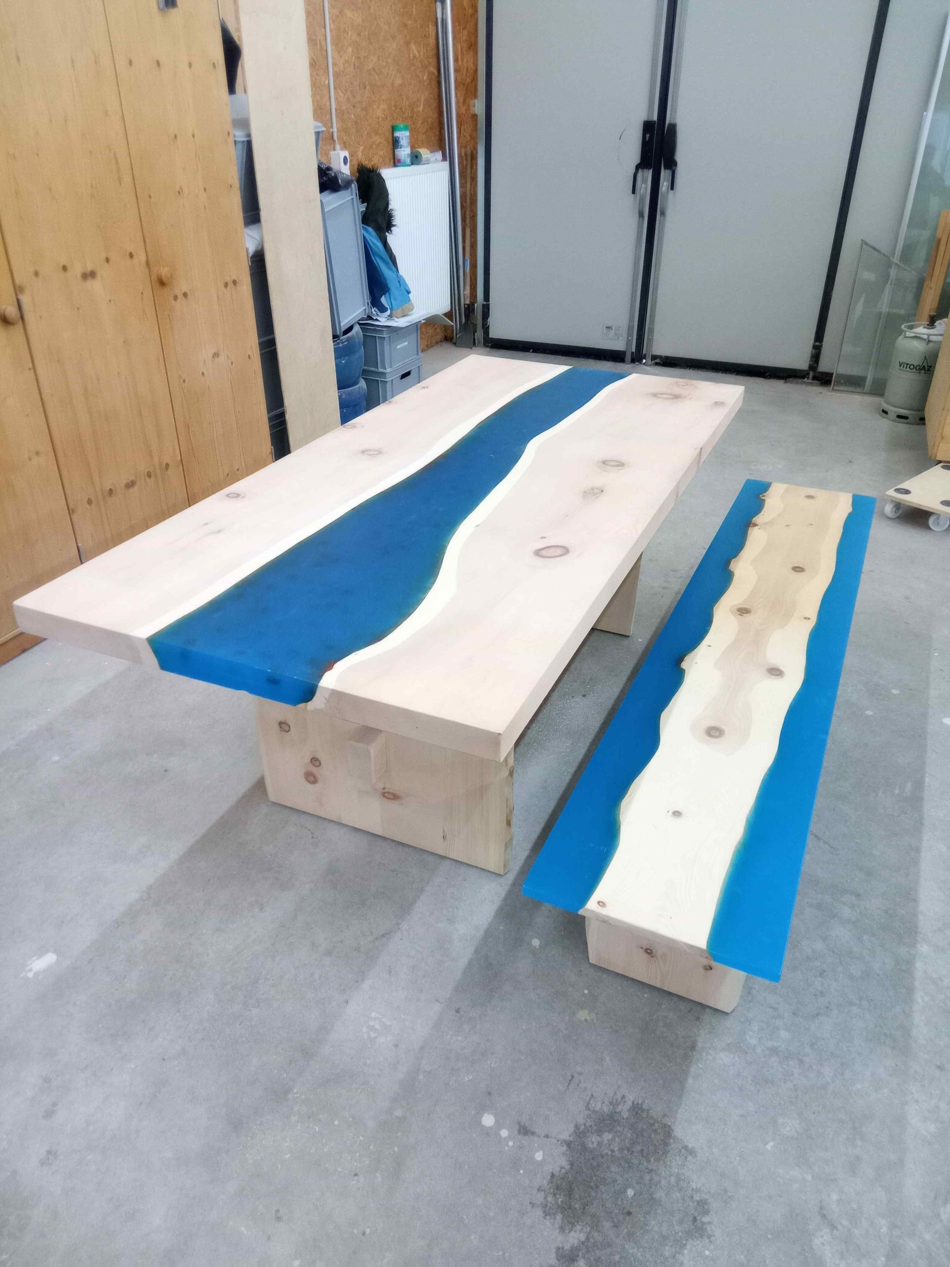 A. Fliri Arvenmöbel-Innenausbau