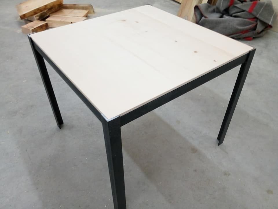 A. Fliri Arvenmöbel-Innenausbau