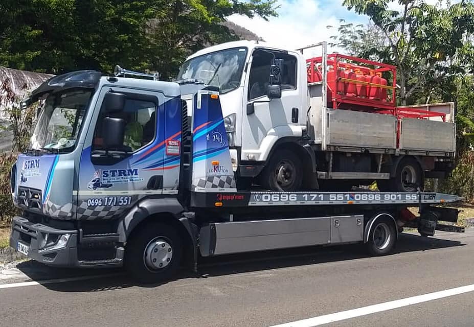 Transport camion remorquage