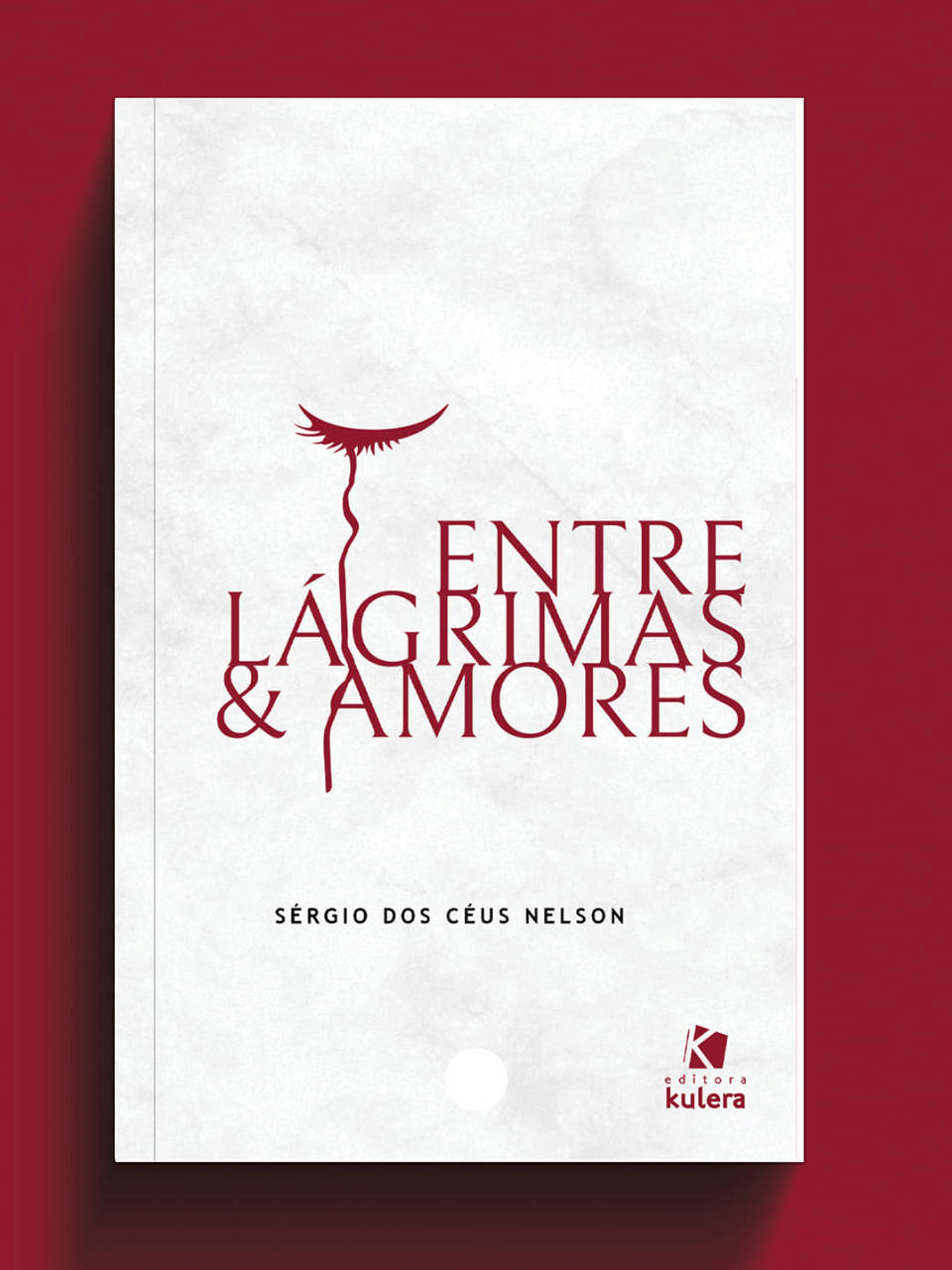 a capa de um livro intitulado entre lagrimas & amores