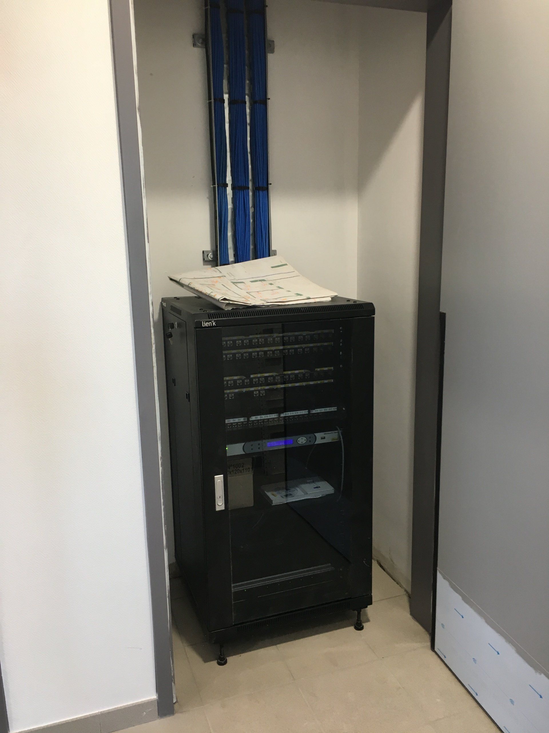 Armoire basse tension