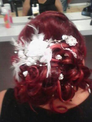 Coupe longue rouge femme