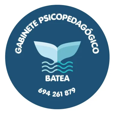 Logotipo negro &ldquo;beedigital&rdquo; sobre fondo blanco