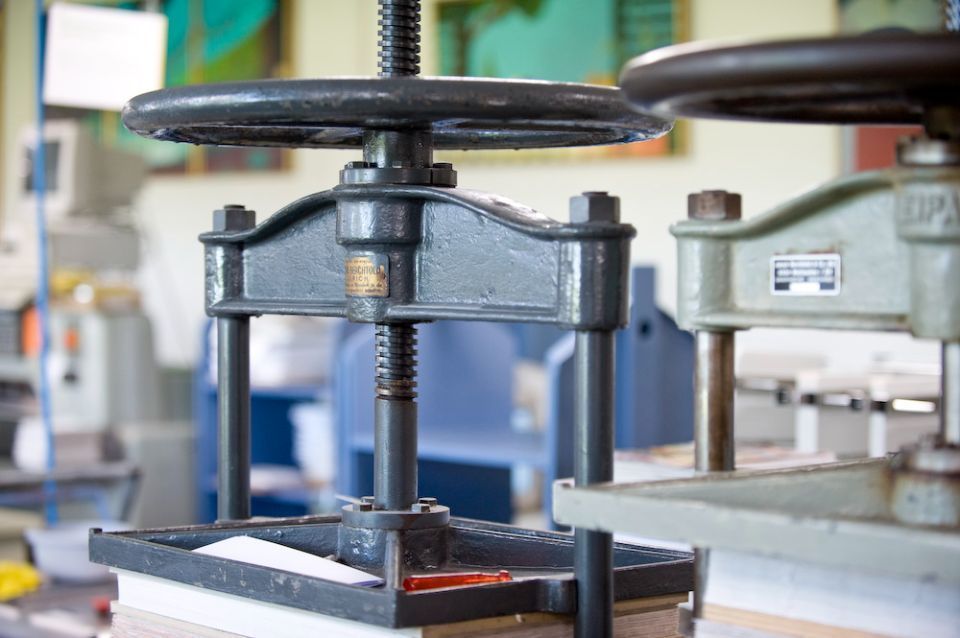 Maschine zur Buchbindung