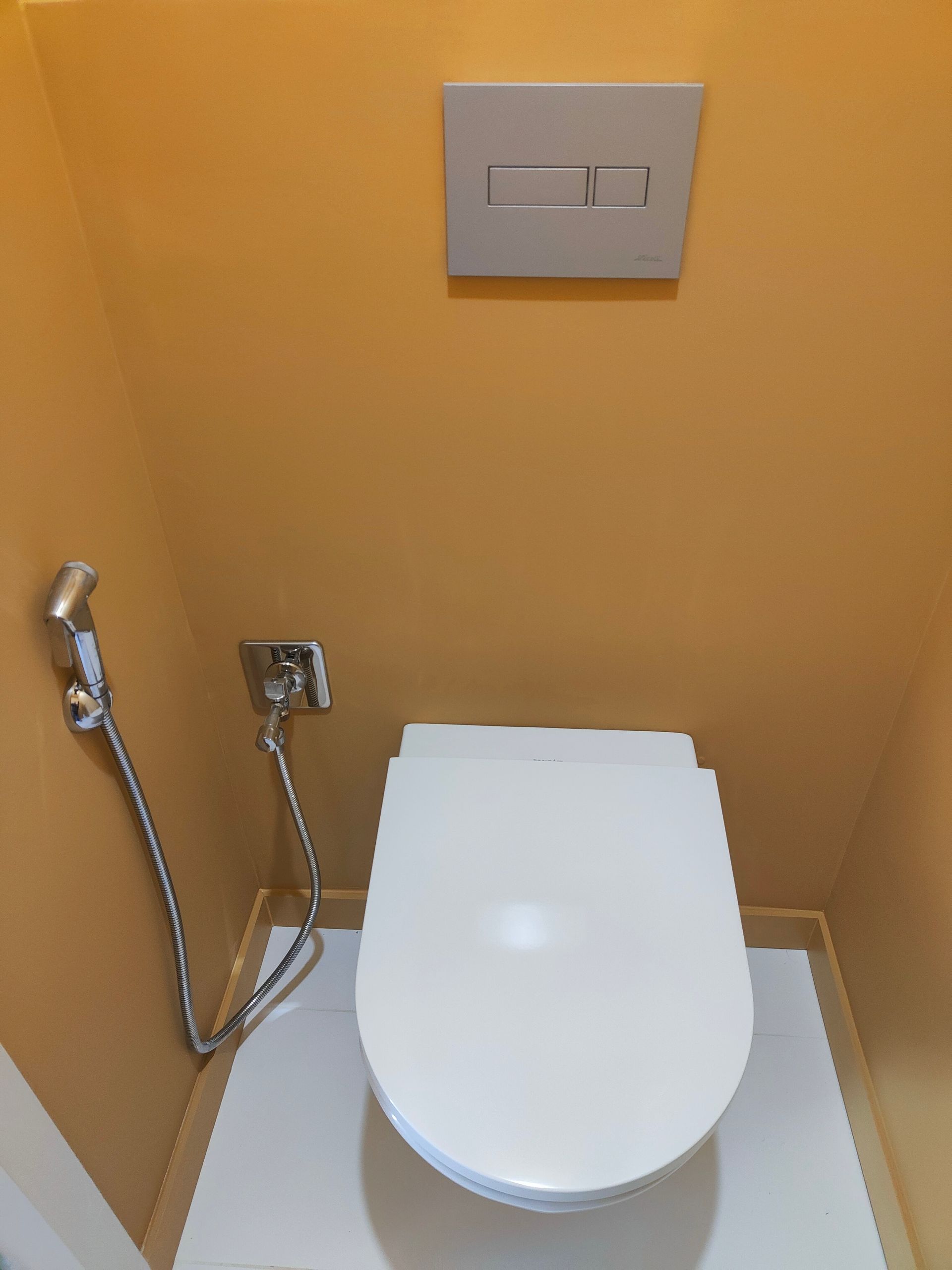 Installation d'une baignoire - rénovation de salle de bain