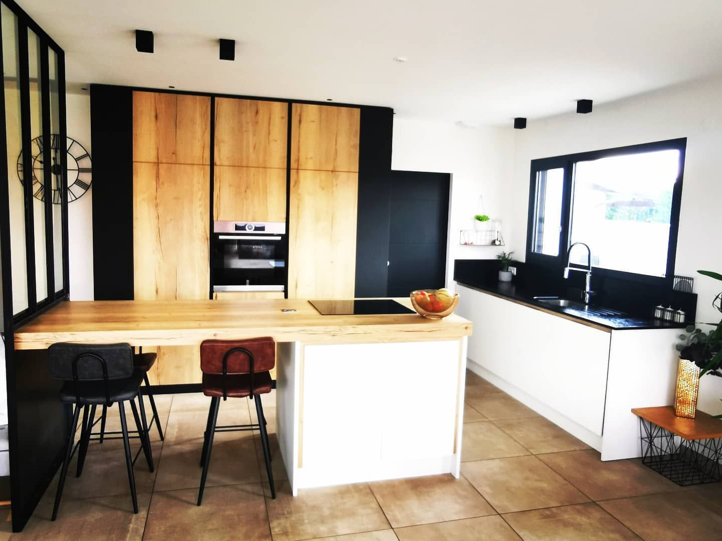 Grande cuisine lumineuse