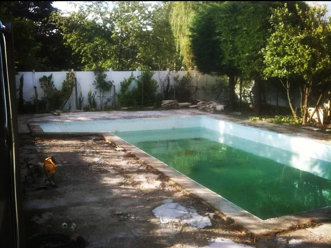 Piscine avant les travaux