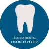 Logo azul de clínica dental con un diente blanco y el texto “CLÍNICA DENTAL ORLINDO PÉREZ”.