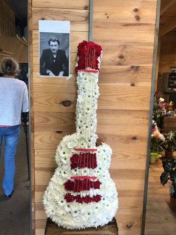 Guitare en fleurs