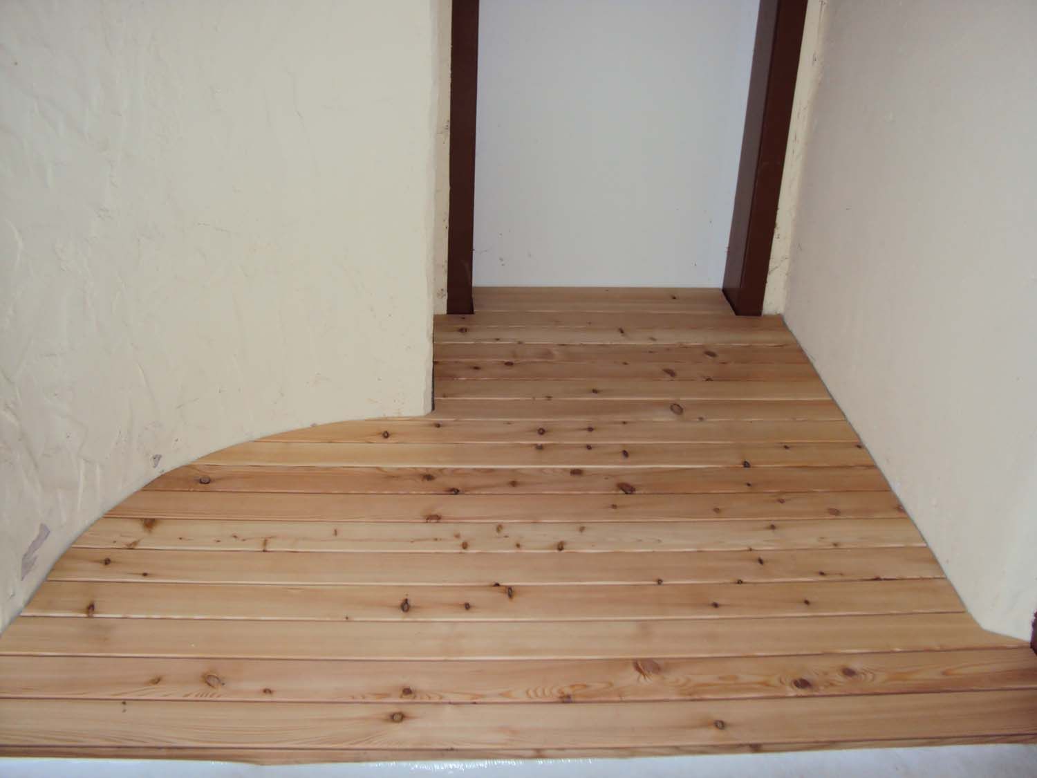 Holz Terasse - Bosshard Söhne AG in Buch am Irchel