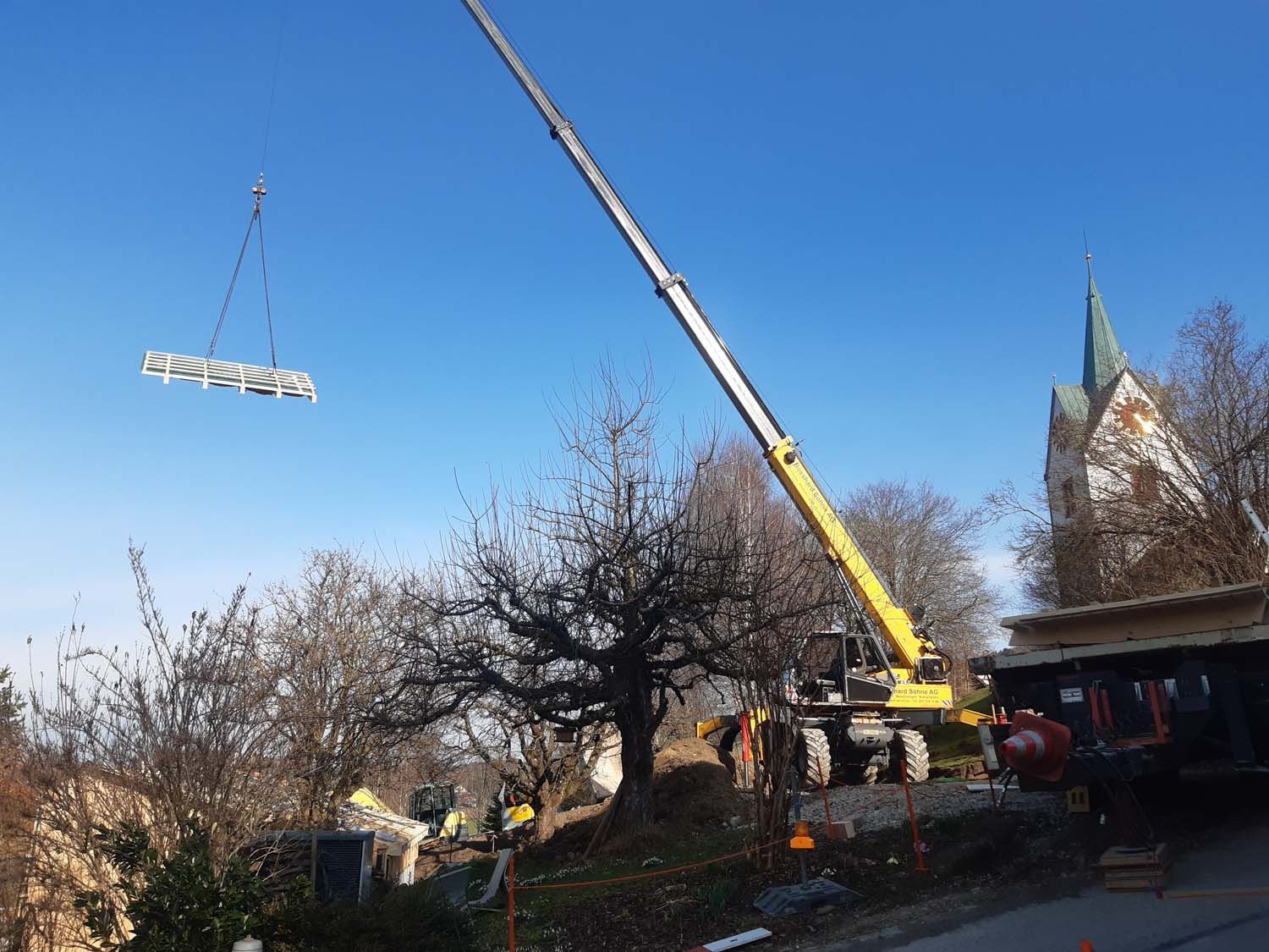 Kranarbeiten - Bosshard Söhne AG in Buch am Irchel
