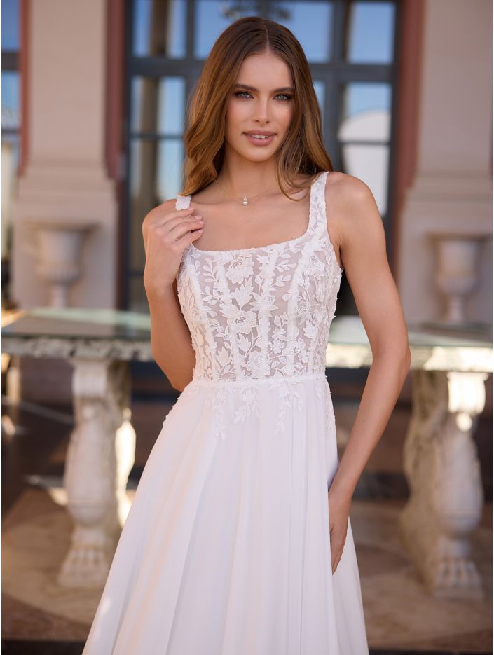 Robe de mariée Everly Bianco Evento Encolure carrée bretelles manches amovibles