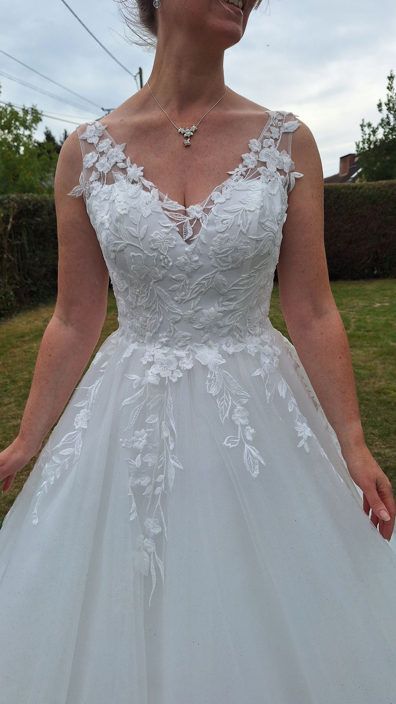 robe de princesse dentelle et tulle pailleté sur mesure -Atelier Normandie Mariage près de Bernay