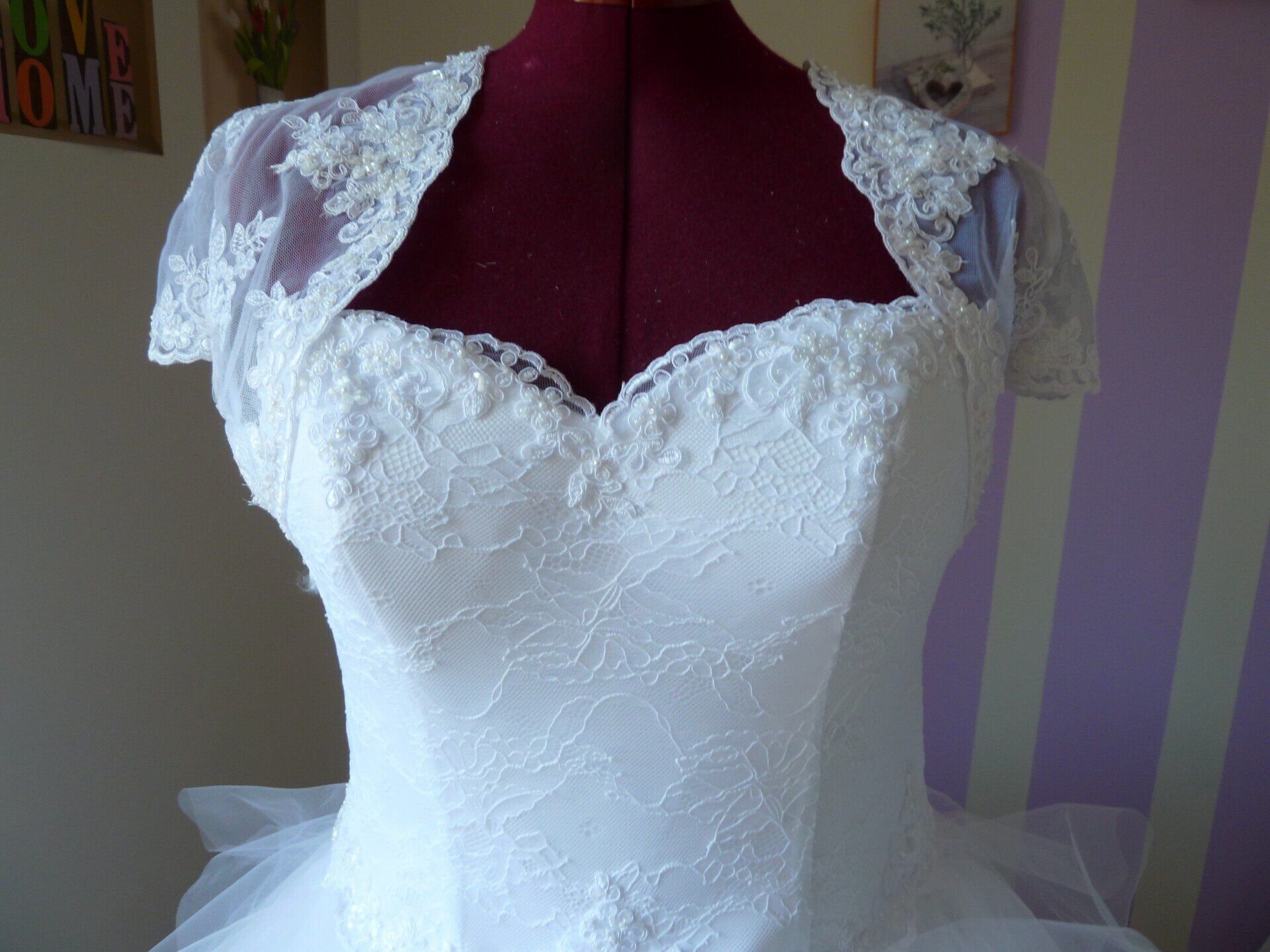 Corsage en dentelle forme coeur