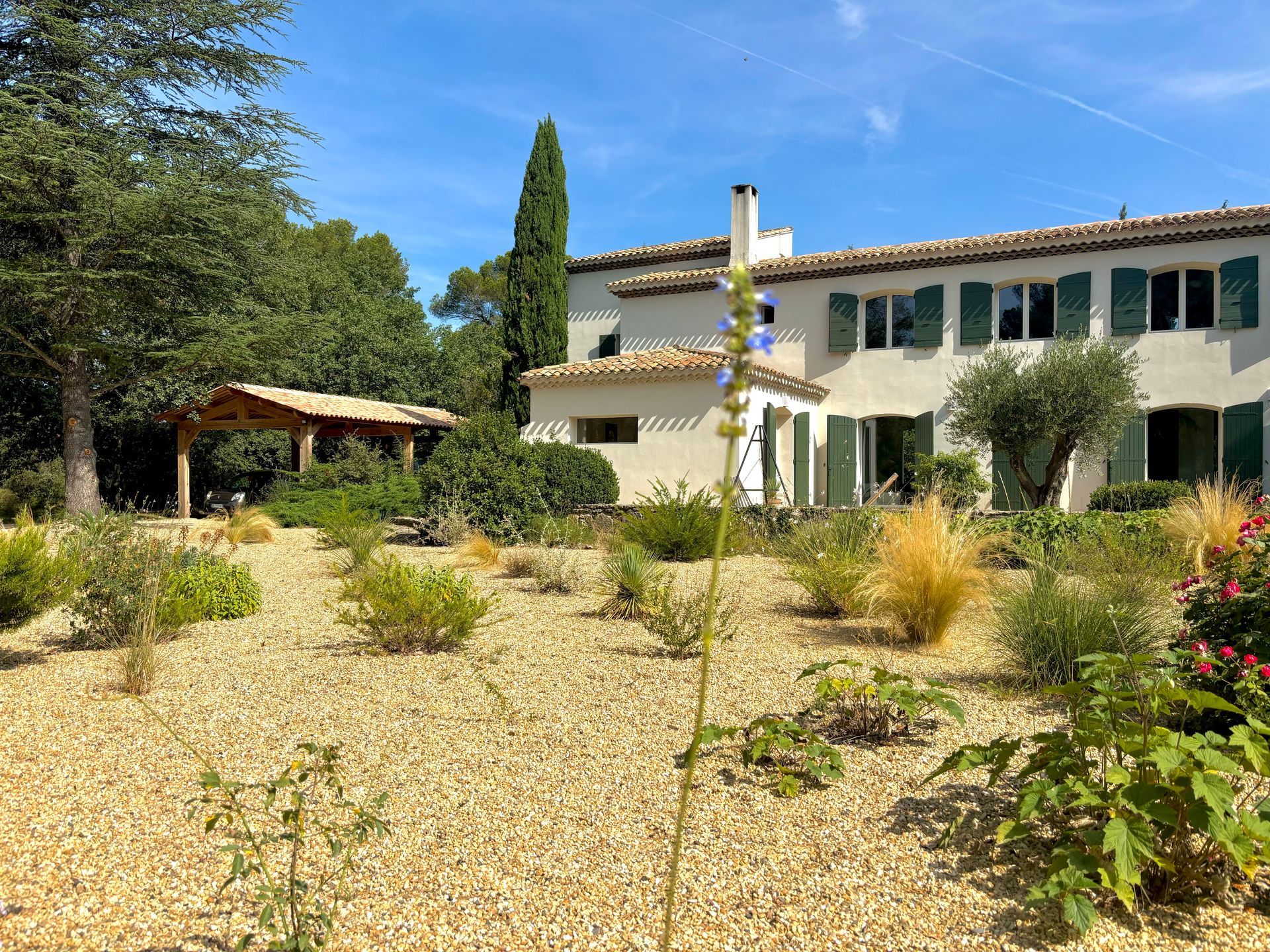 Grand jardin et maison à Aix-en-Provence