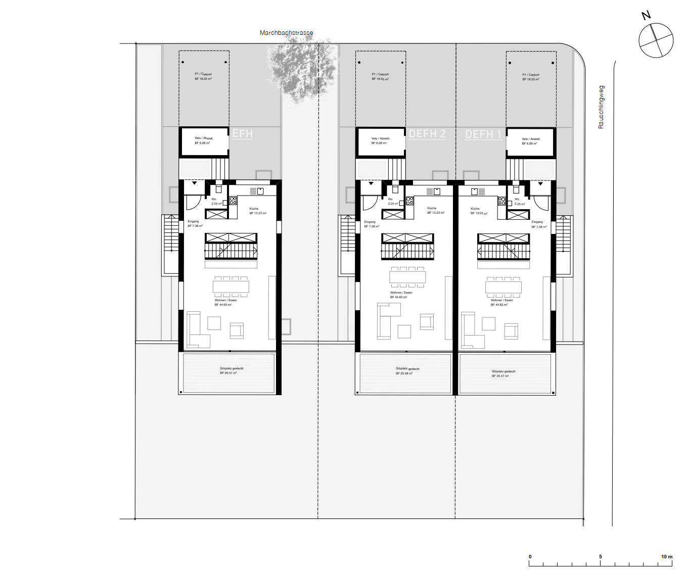 Architektonischer Grundriss von drei aneinandergereihten Stadthäusern mit Innenhöfen und Parkplätzen.