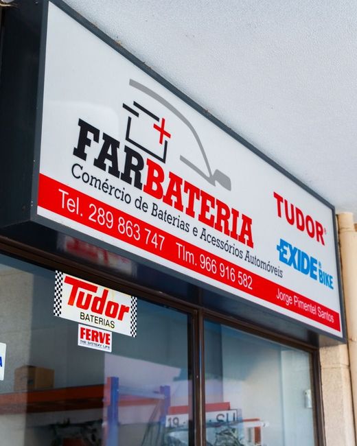 Vista externa de um restaurante, o 