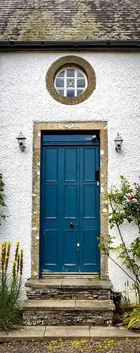 Hawks Nest Bed & Breakfast front door
