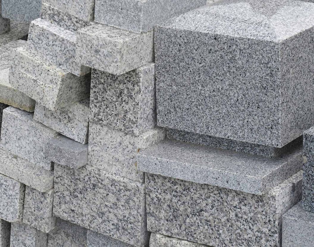 Blocs de marbre de différentes tailles