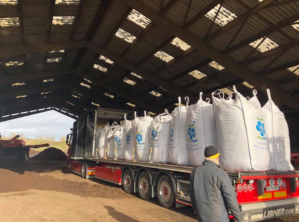 Remorque de camion chargé de BigBag