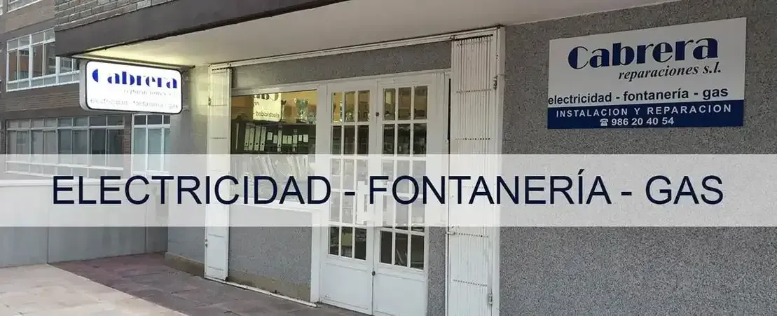Un edificio con un cartel que dice Cabrera.