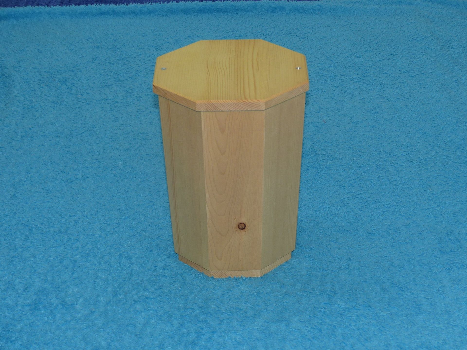 Holzurne - ABAS Bestattungen