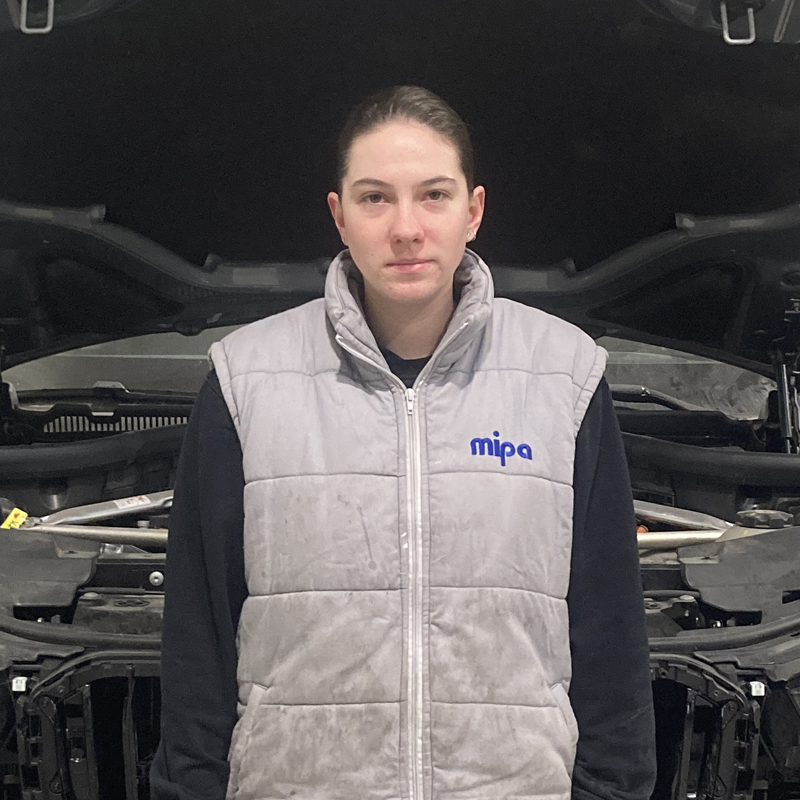 Carrossière peintre Justine Grivaux