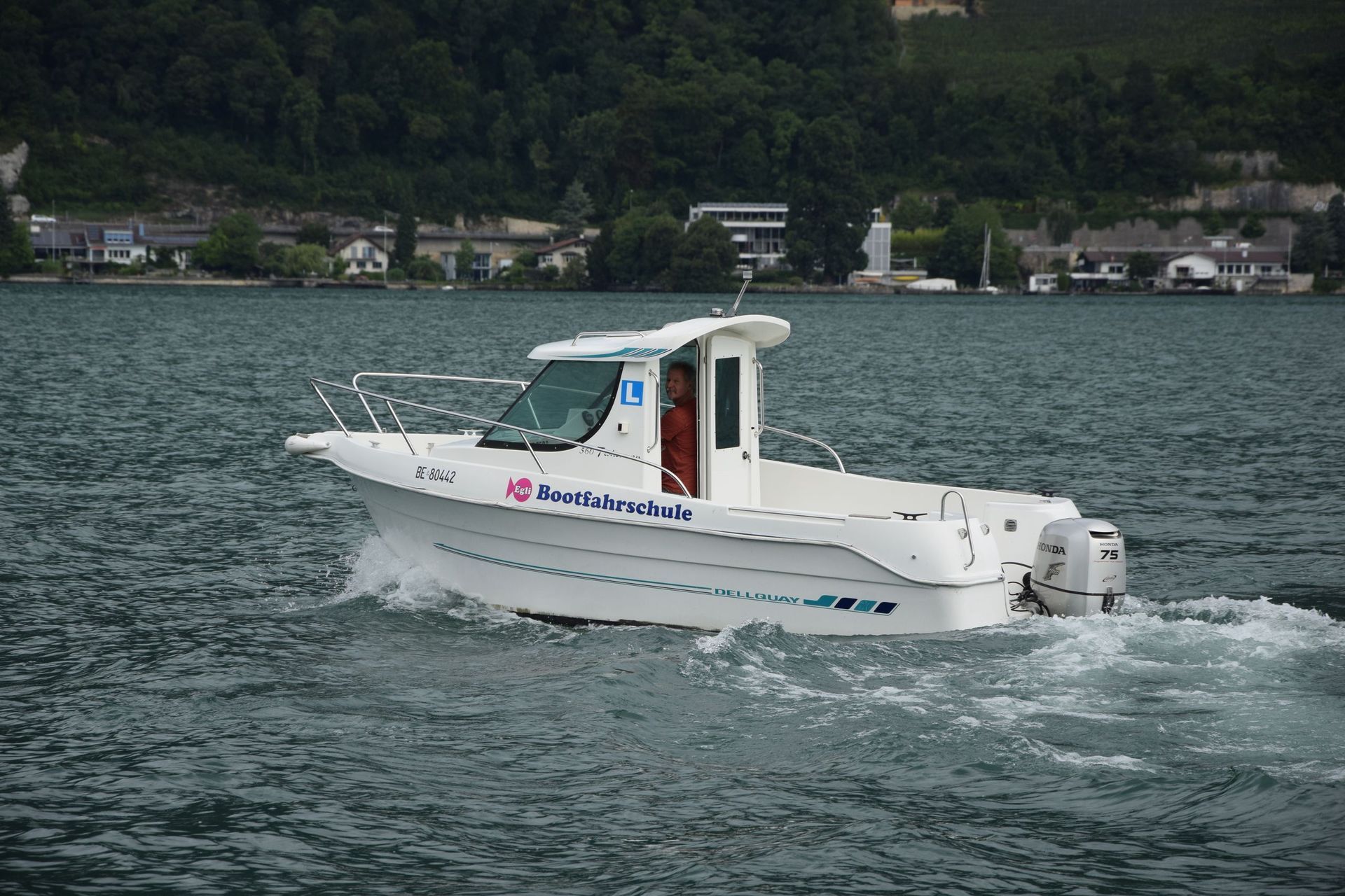 Fahrschule Egli - Motorboot