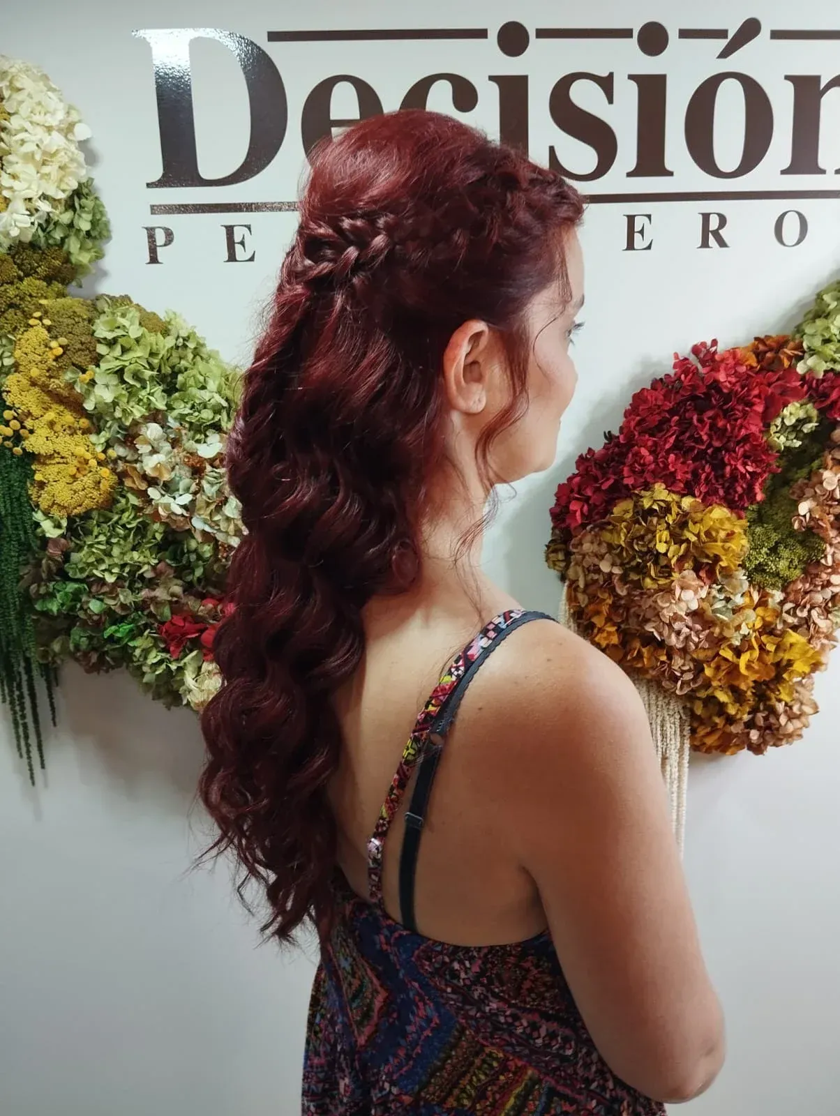 foto corte de pelo peluquería mujer