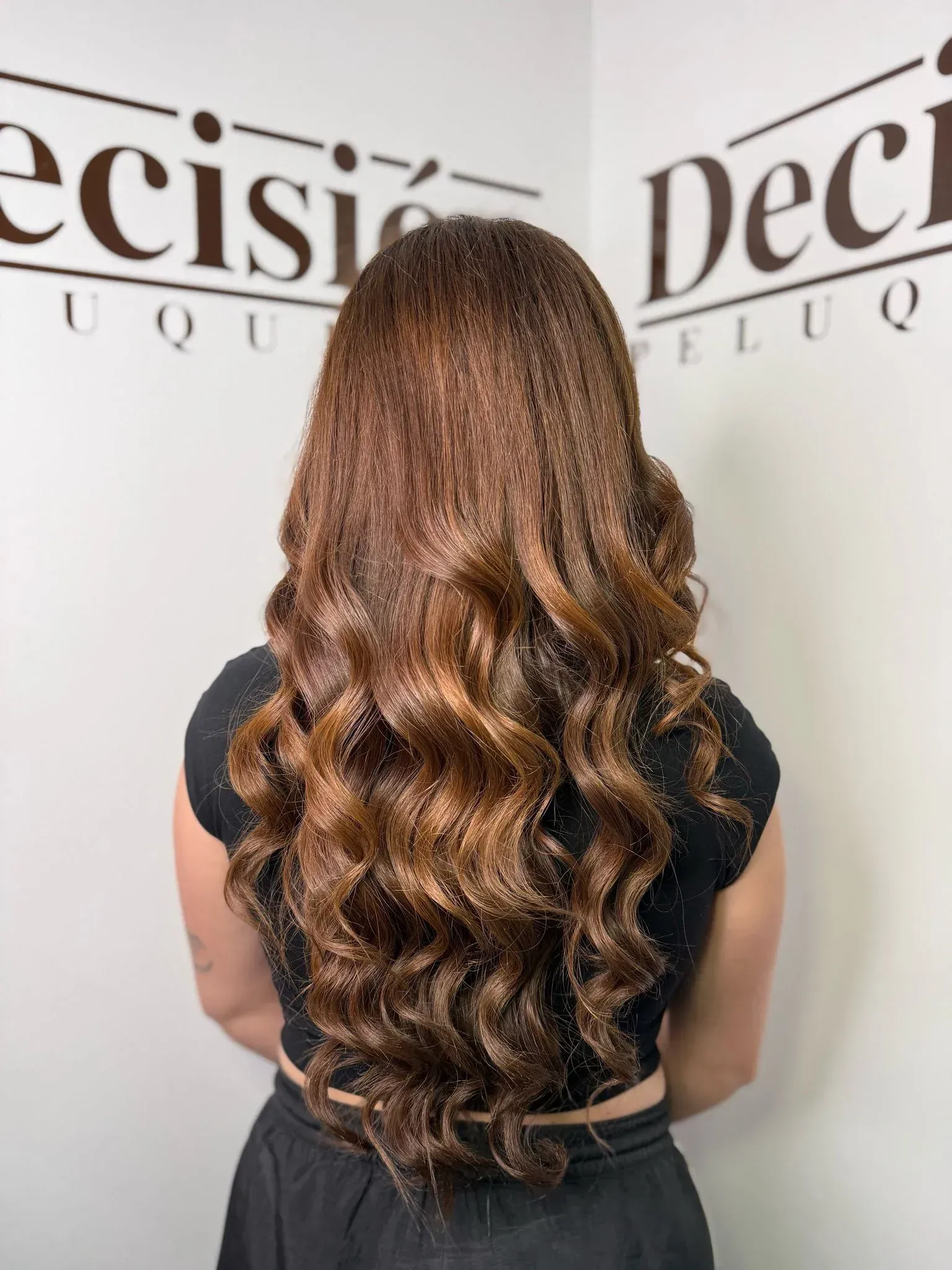 foto corte de pelo peluquería mujer