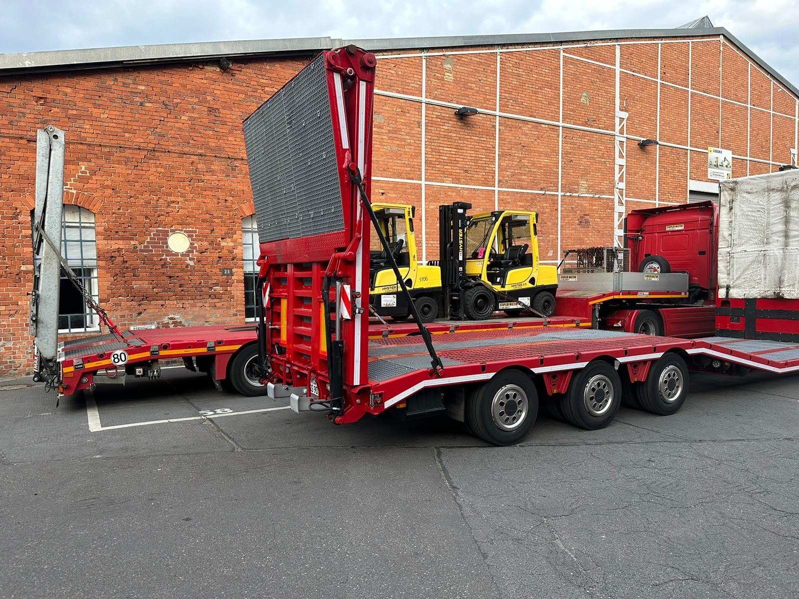 Gabelstapler-Vertrieb Schwede GmbH-Berlin-002