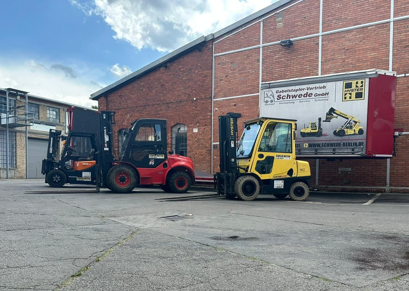 Gabelstapler-Vertrieb-Schwede-GmbH-Berlin-010