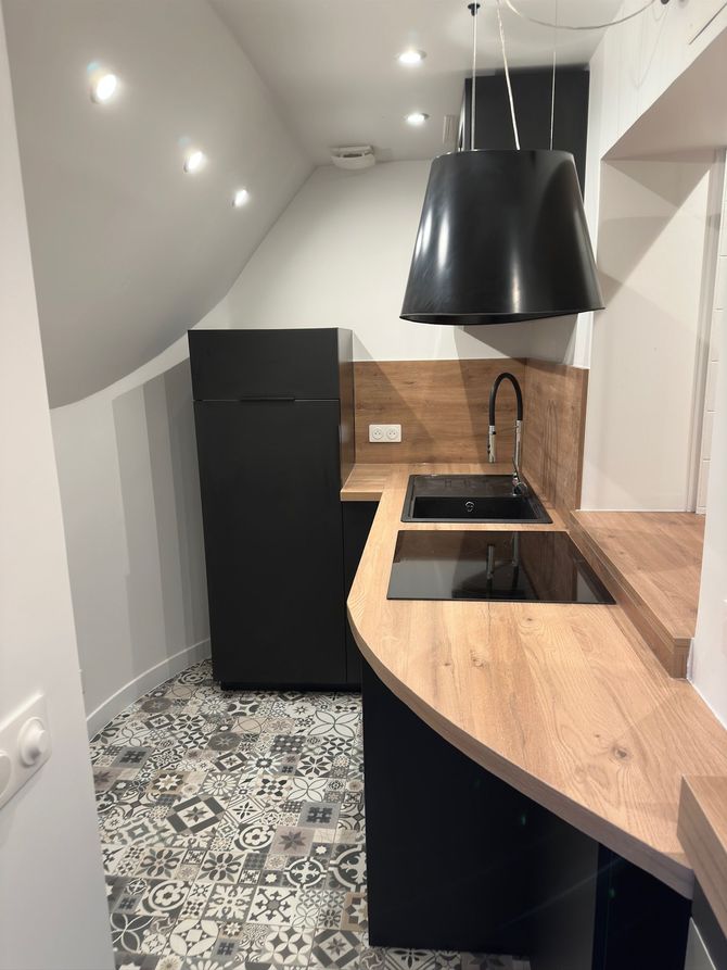 Une cuisine en bois neuve