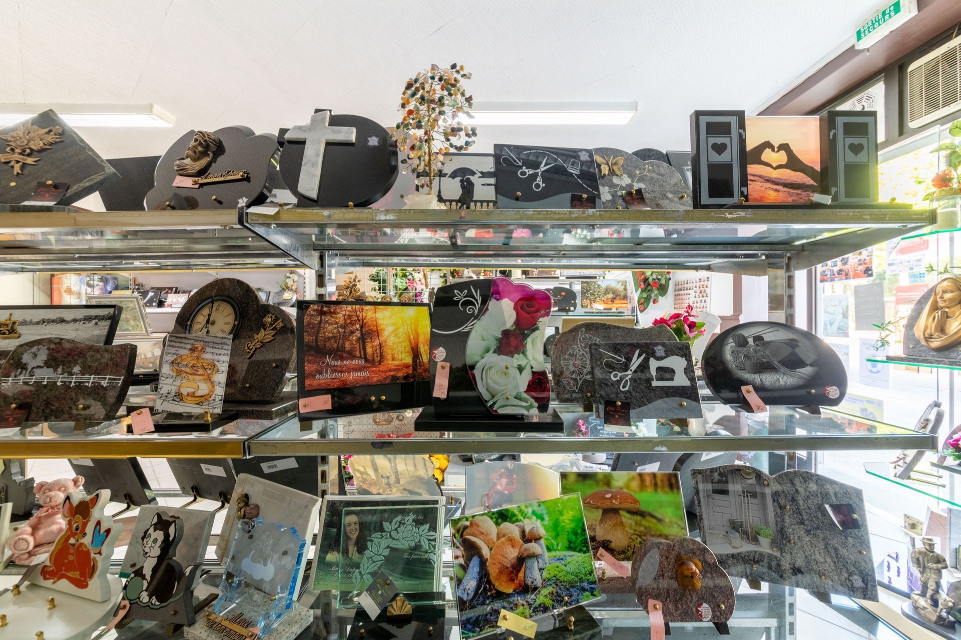 Série de plaques funéraires