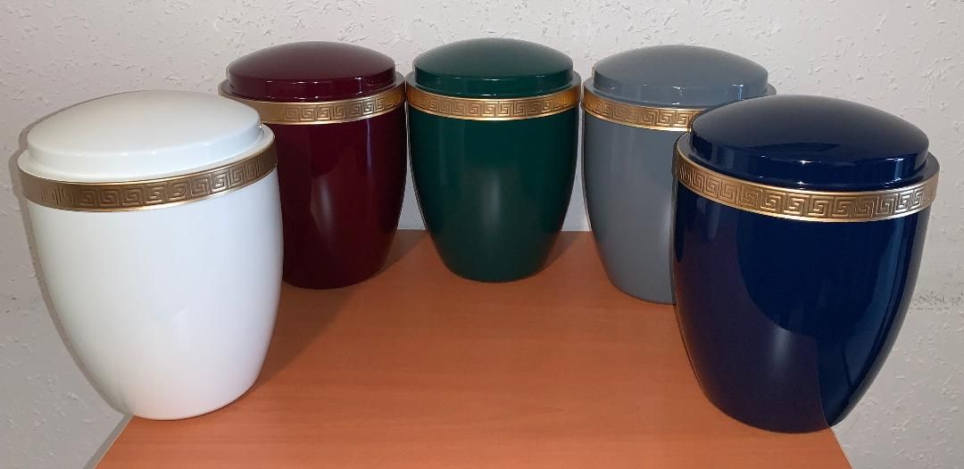 Plusieurs modèles d'urnes