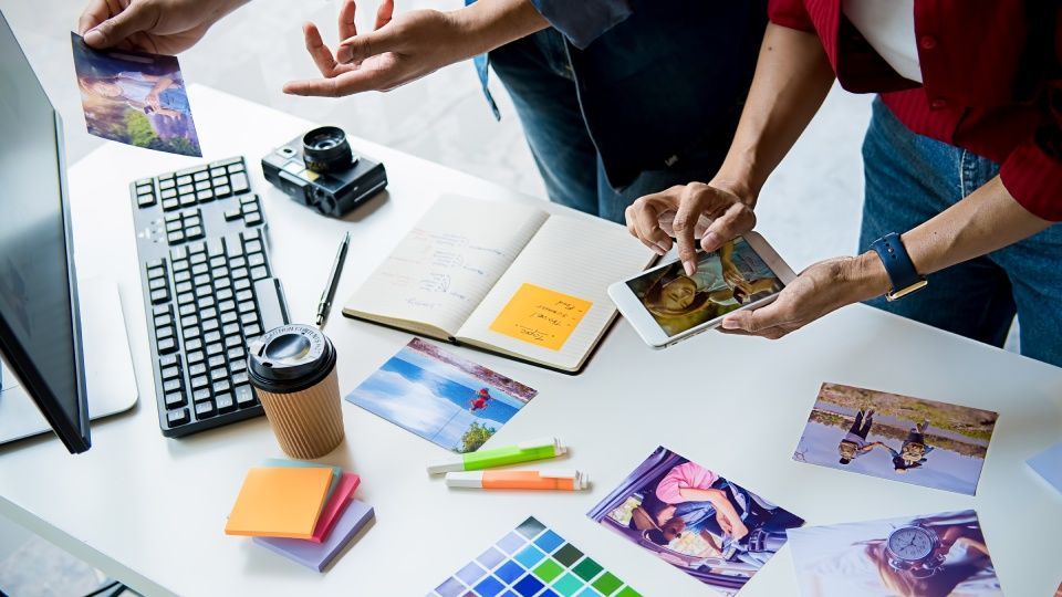 Werbetechnikgerät mit blauem Licht, Print und Sign Werbetechnik
