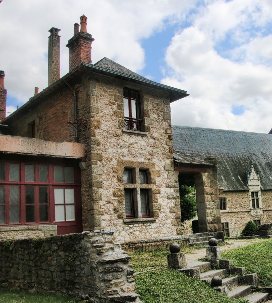 Maison du centre ville de Laval