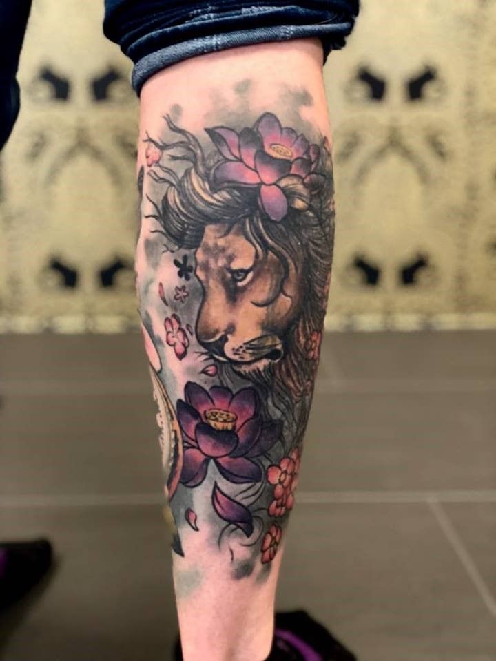 Fotogalerie ,,Tattoos neu'' von Tattoo V,