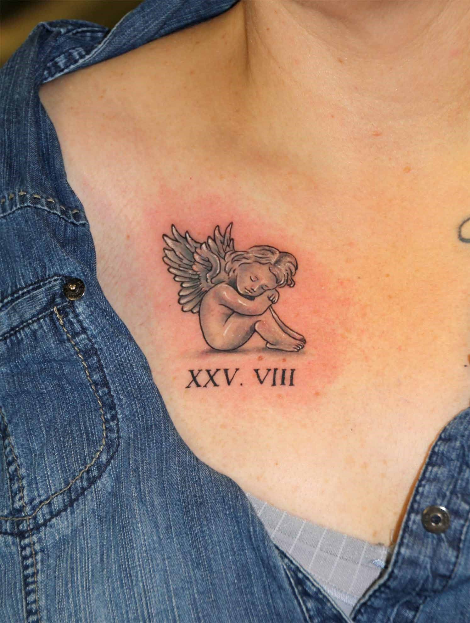 Fotogalerie ,,Tattoos alt'' von Tattoo V,