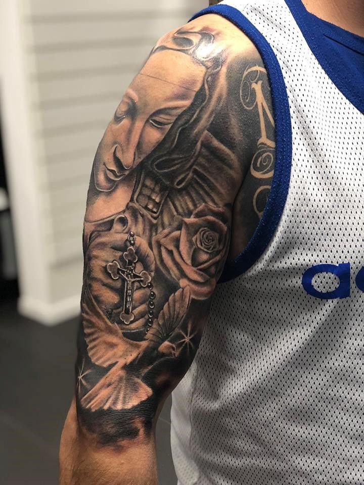 Fotogalerie ,,Tattoos neu'' von Tattoo V,