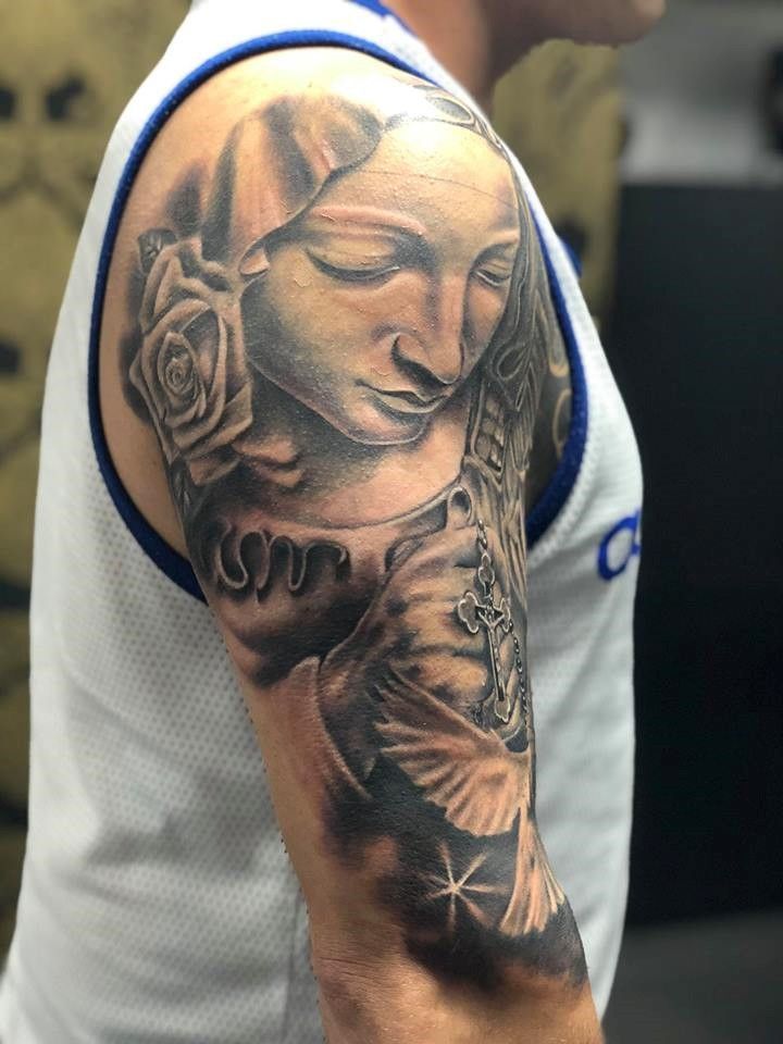 Fotogalerie ,,Tattoos neu'' von Tattoo V,