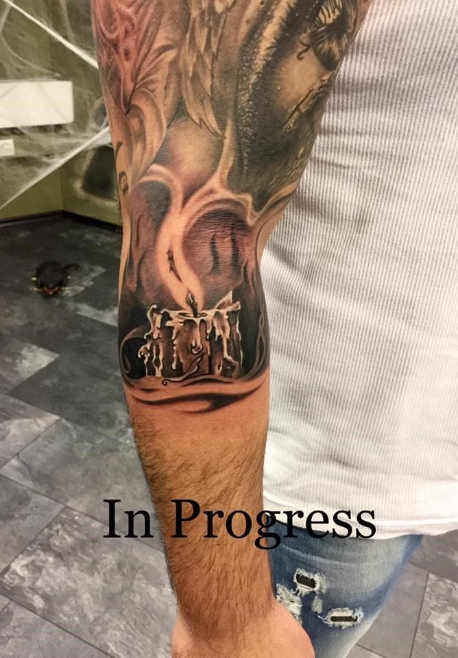Fotogalerie ,,Tattoos neu'' von Tattoo V,