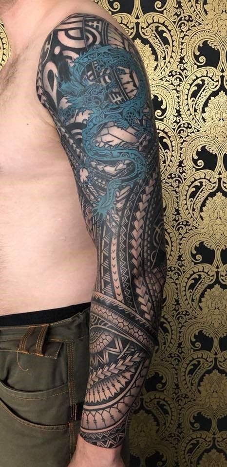 Fotogalerie ,,Tattoos neu'' von Tattoo V,