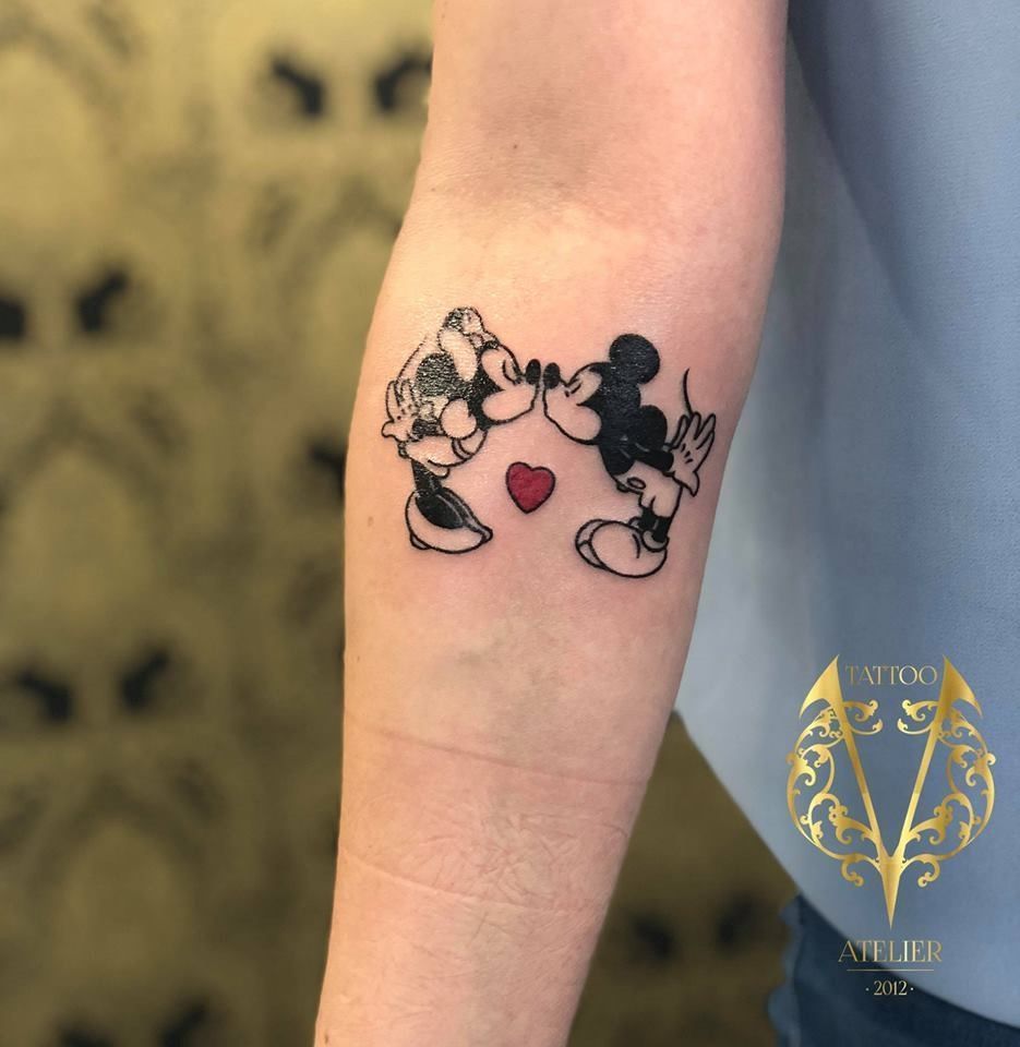 Fotogalerie ,,Tattoos neu'' von Tattoo V,