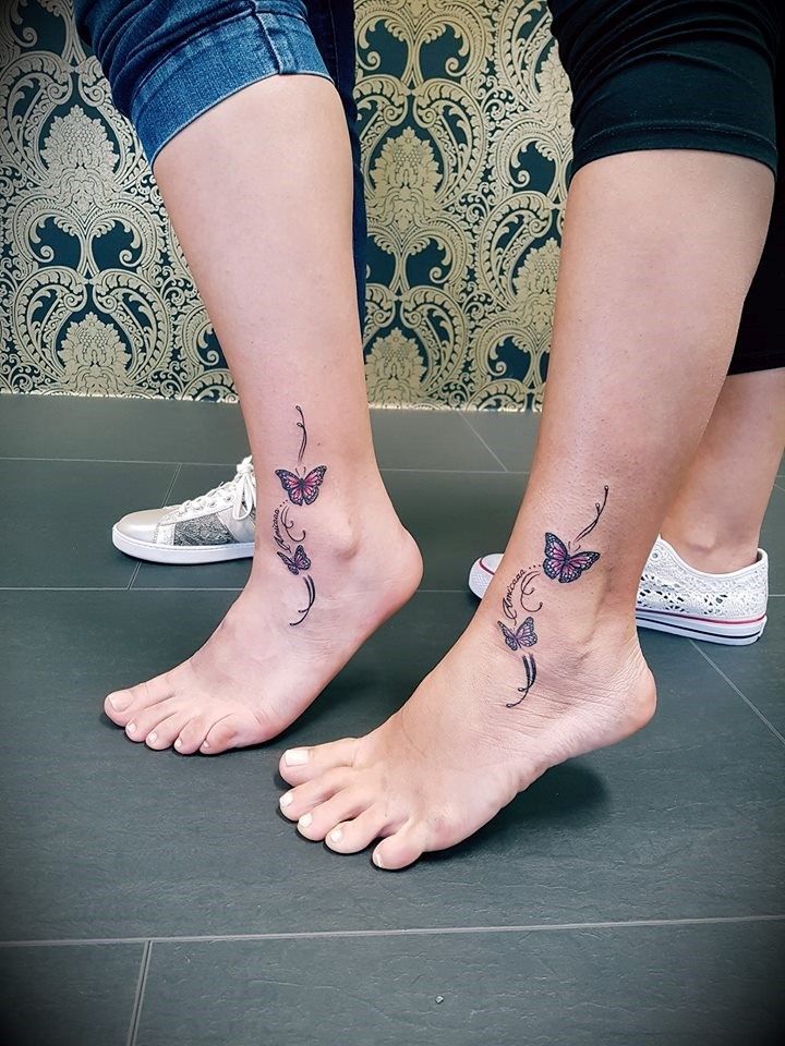 Fotogalerie ,,Tattoos neu'' von Tattoo V,