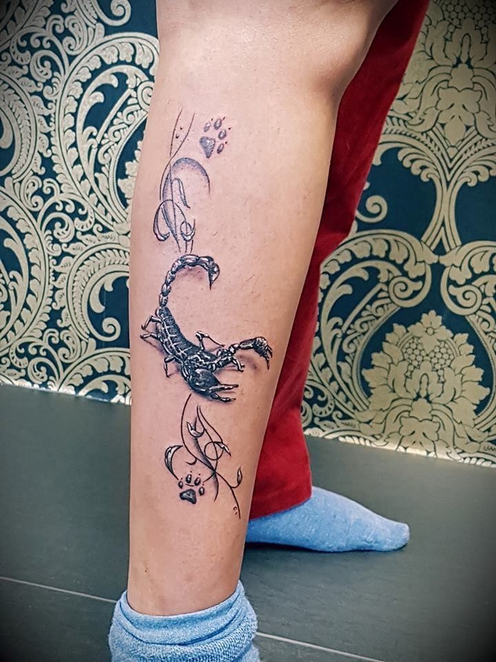 Fotogalerie ,,Tattoos neu'' von Tattoo V,